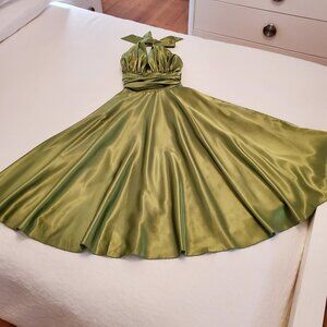 VINTAGE DROP-DEAD GORGEOUS CHARTREUSE EVENING DRESS